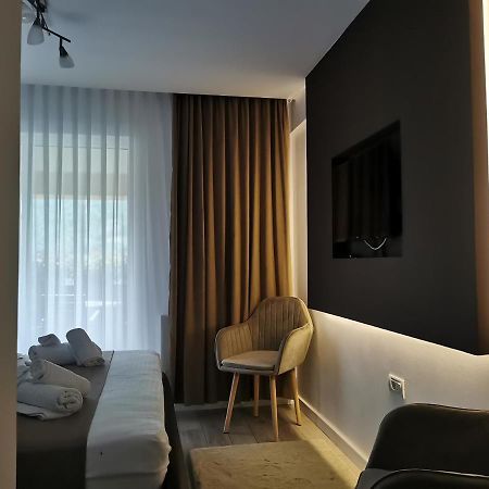 Doftana Apartaments Teşila Екстериор снимка