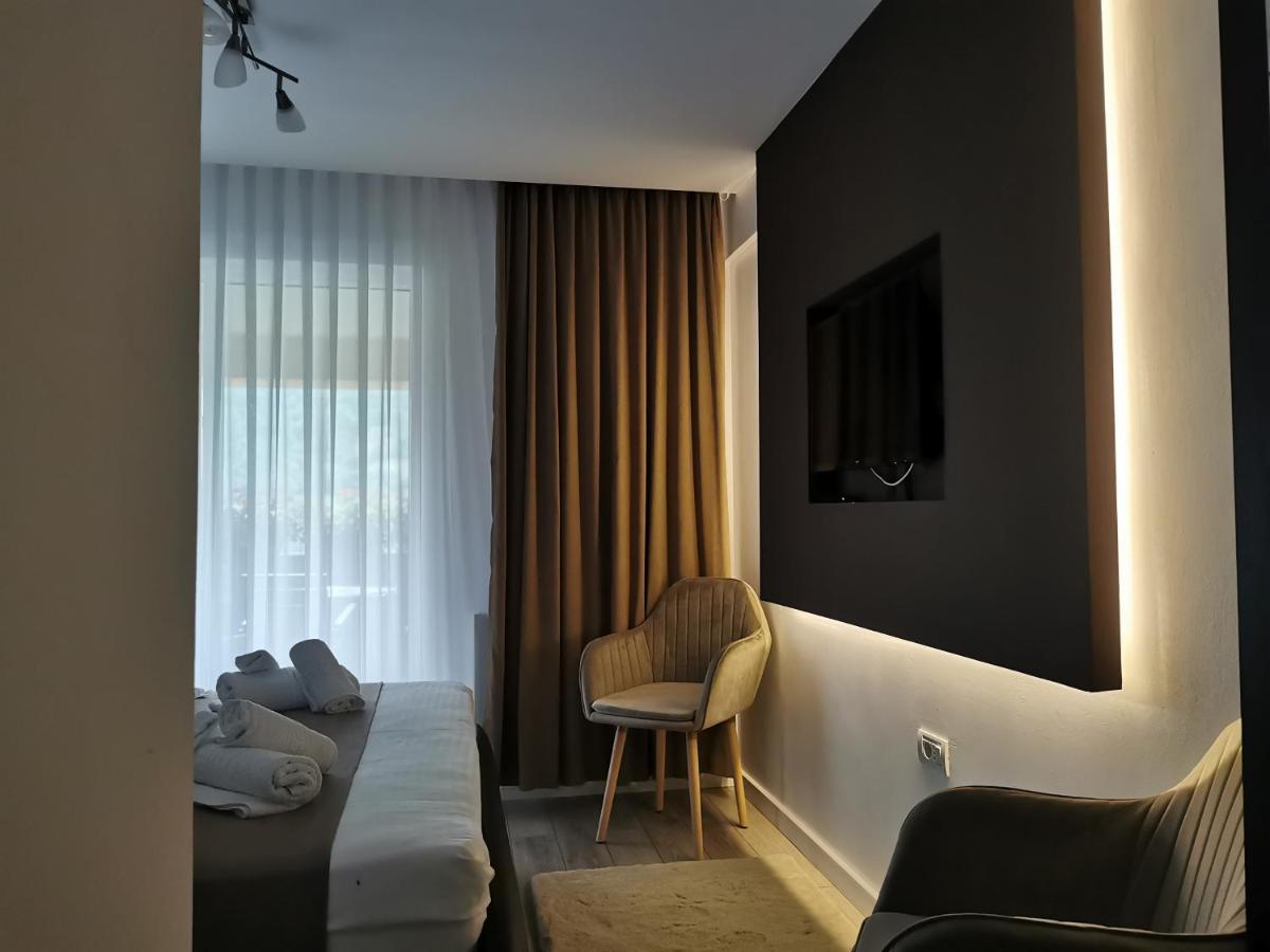 Doftana Apartaments Teşila Екстериор снимка