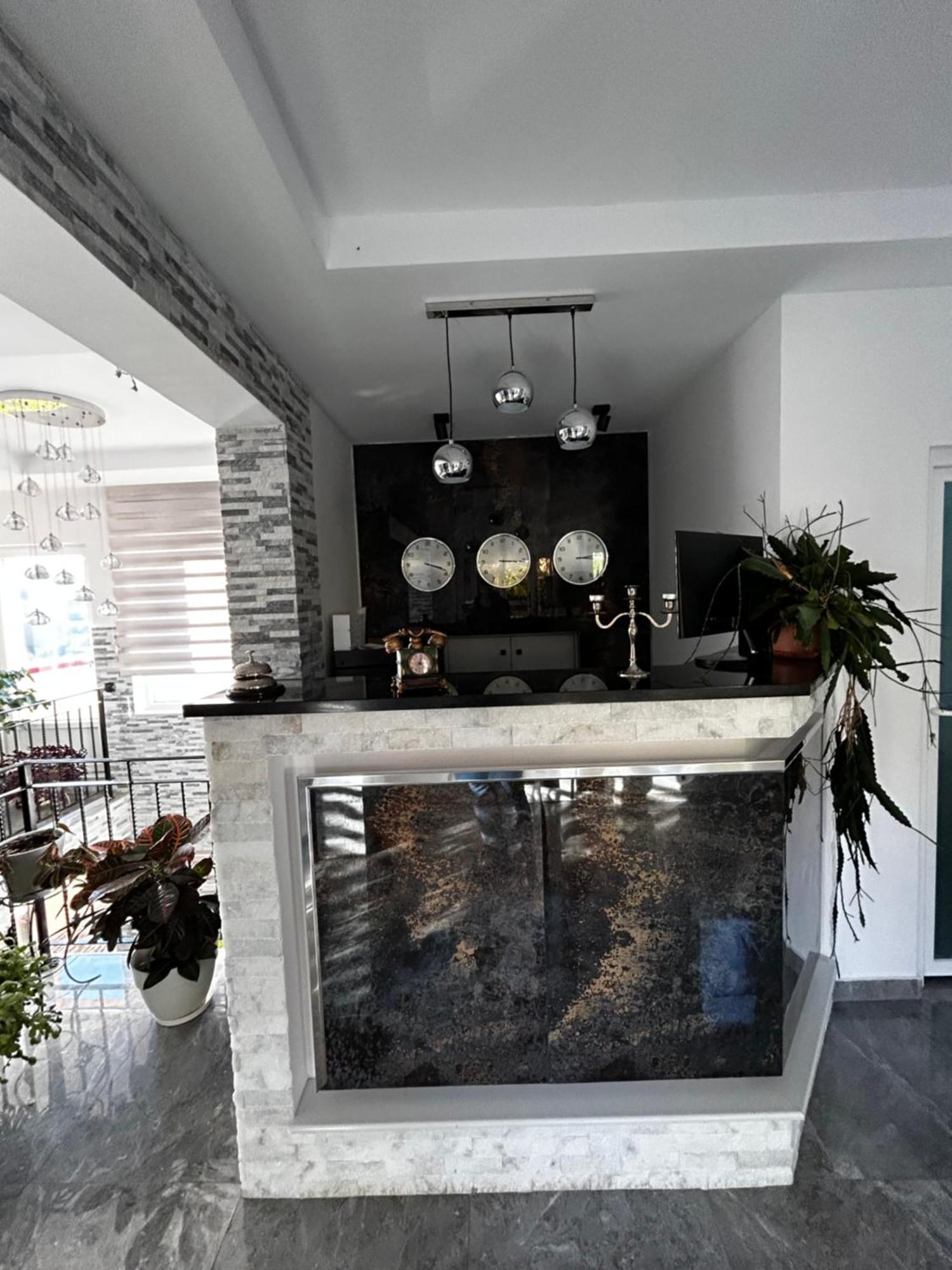 Doftana Apartaments Teşila Екстериор снимка