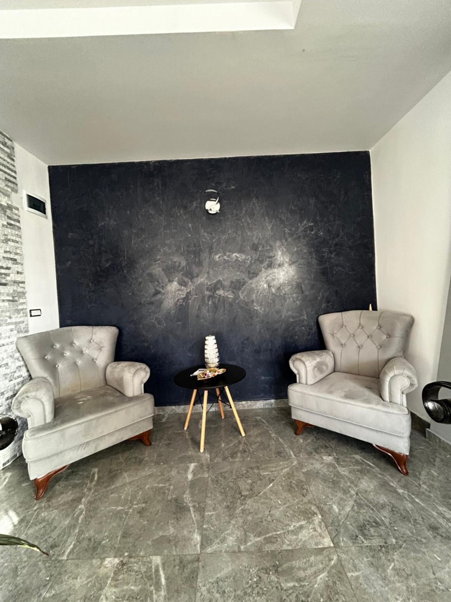 Doftana Apartaments Teşila Екстериор снимка
