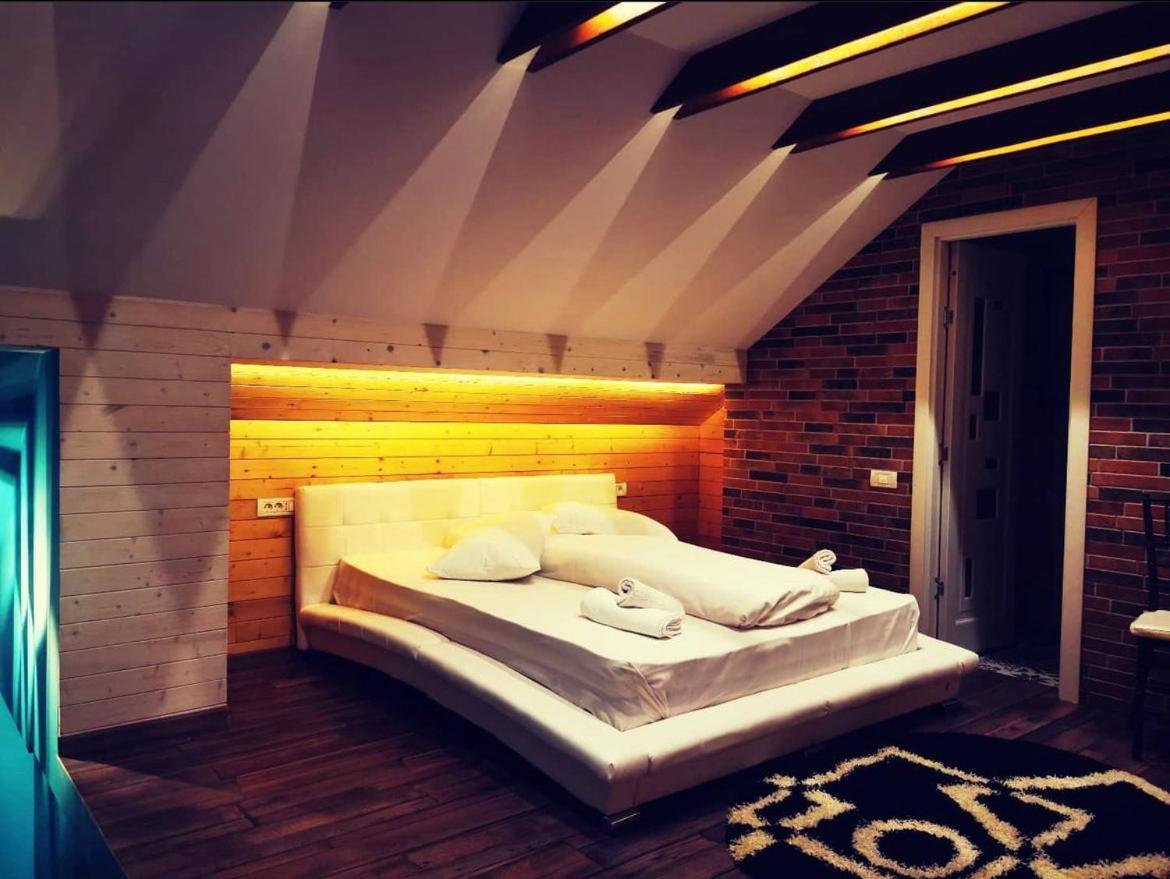 Doftana Apartaments Teşila Екстериор снимка